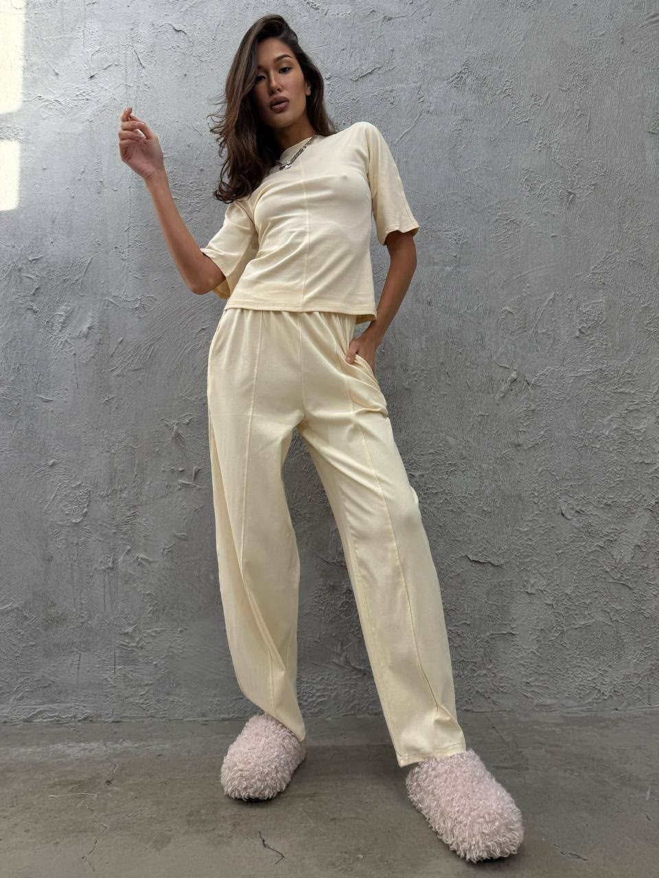 женская кофта,костюм,женская футболка,