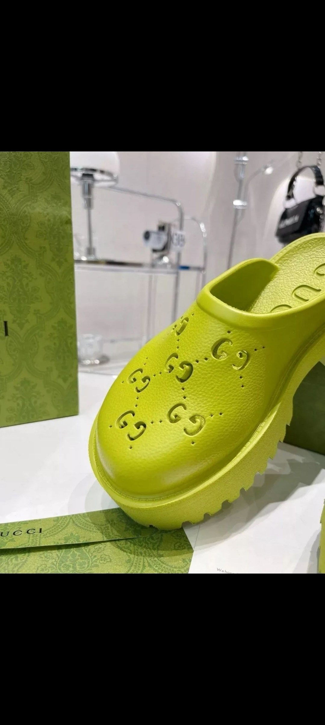 гуччи резиновые сабо,,сабо гуччи на платформе,сабо гуччи,гуччи шлепанцы женские 2026