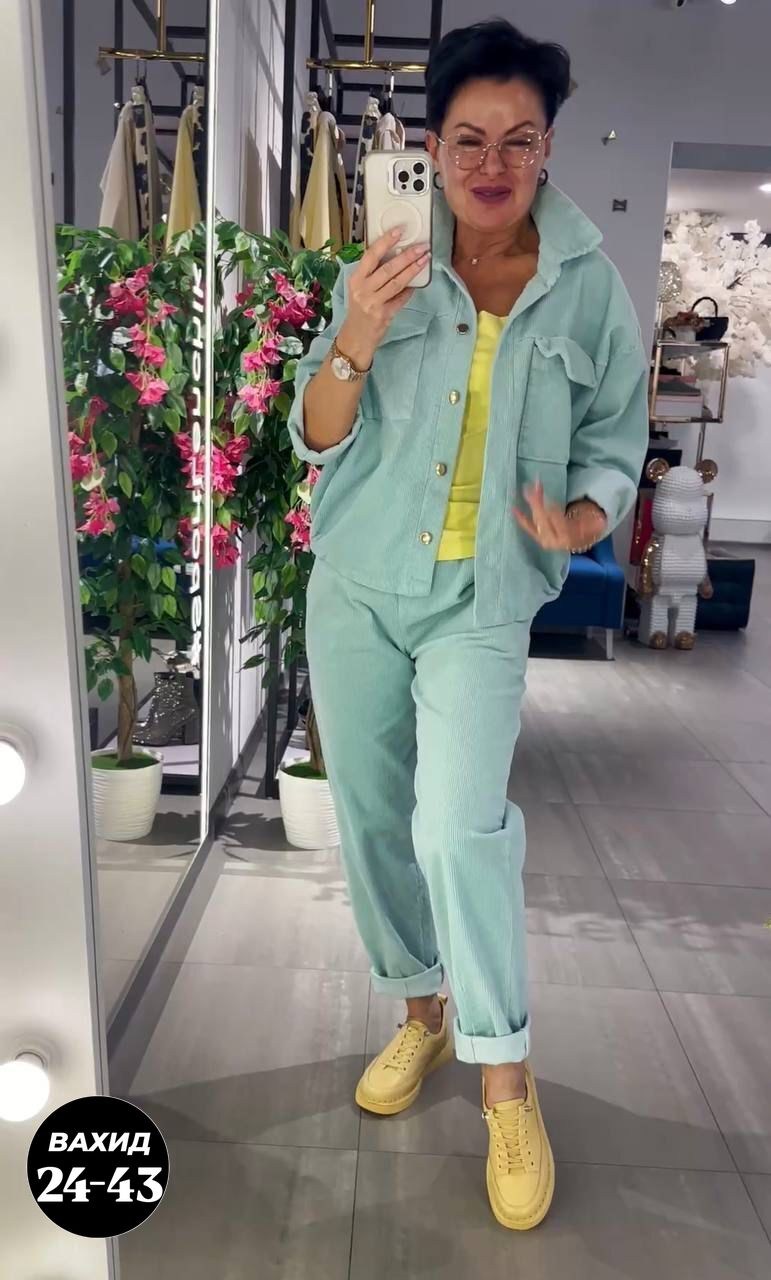 костюм женский,костюм двойка вельвет,брючный костюм,женский костюм на флисе,женский костюм двойка