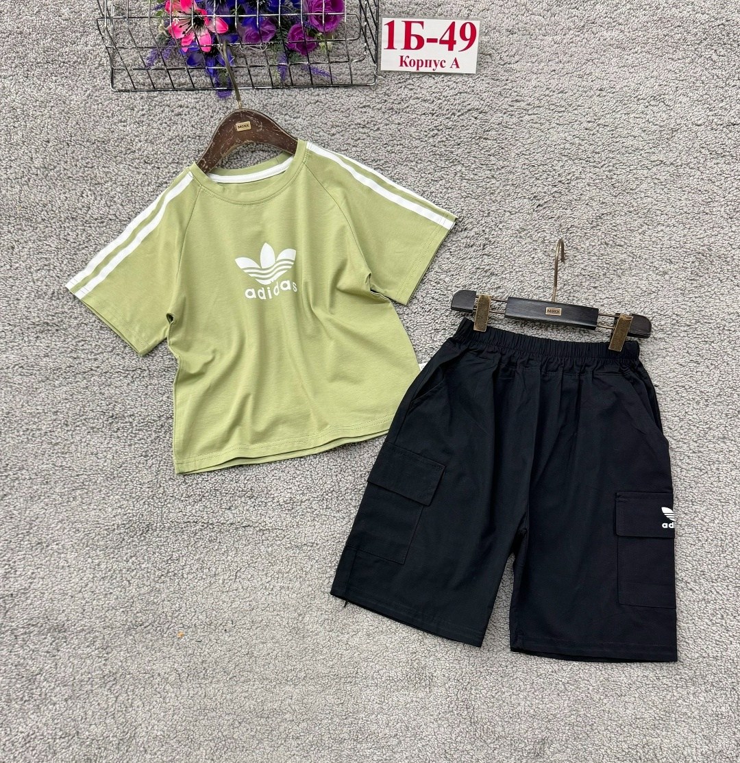 ребенок,adidas original,мальчик,футболки адидас,мальчик в футболке