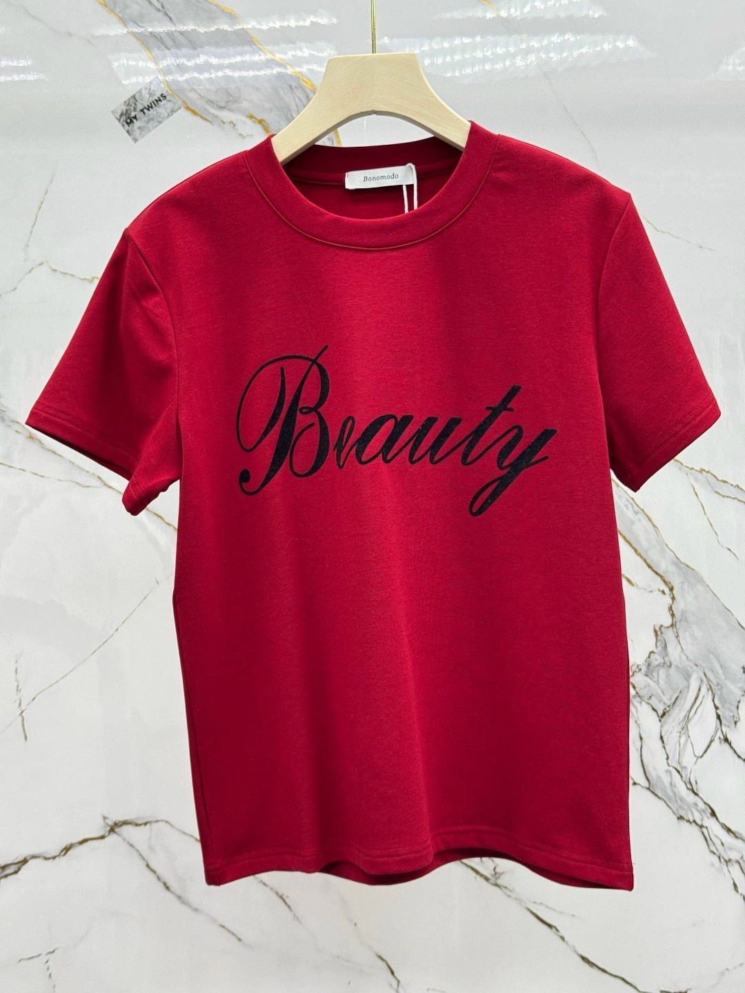 девушка,футболка на модели,футболка с принтом,девушек,женская футболка