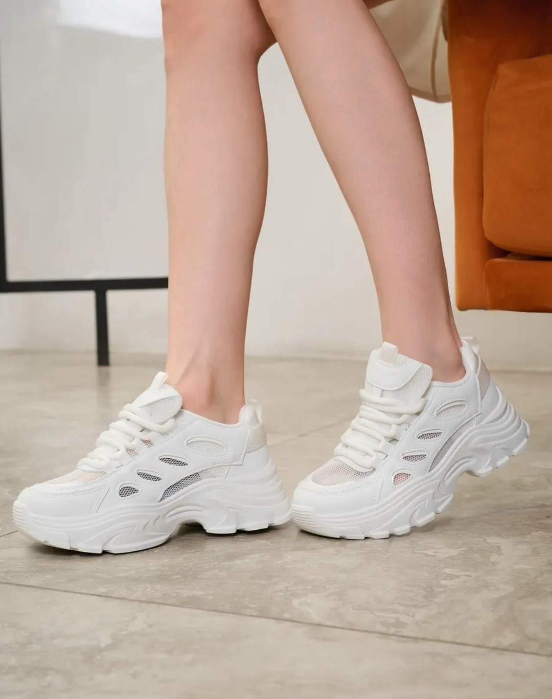 кроссовки женские,женские белые кроссовки,кроссовки белые,женские массивные кроссовки,кроссовки на платформе
