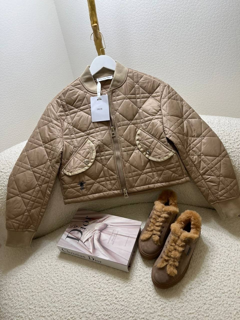 куртка короткая,женская куртка,куртка бомбер женская,куртка,демисезонная куртка женская