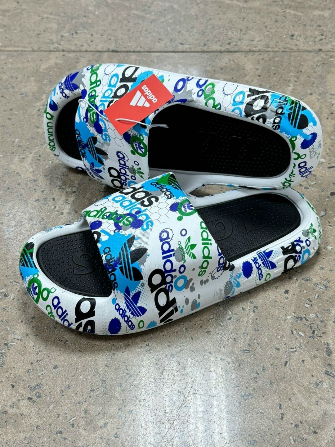 сланцы adidas adilette comfort w gw8678,шлепанцы adidas,,сланцы adidas,шлепанцы женские