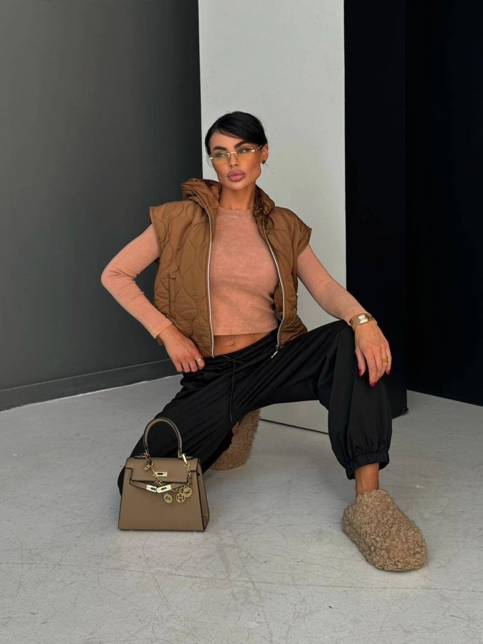 жилетка женская,стильная жилетка,жилет теплый,стильный жилет