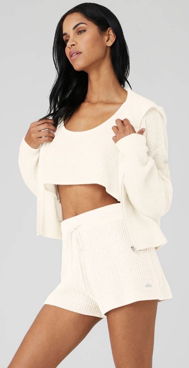 кардиган кофта,вязаные кардиганы,вязаные шорты,женские кардиганы,женские топы