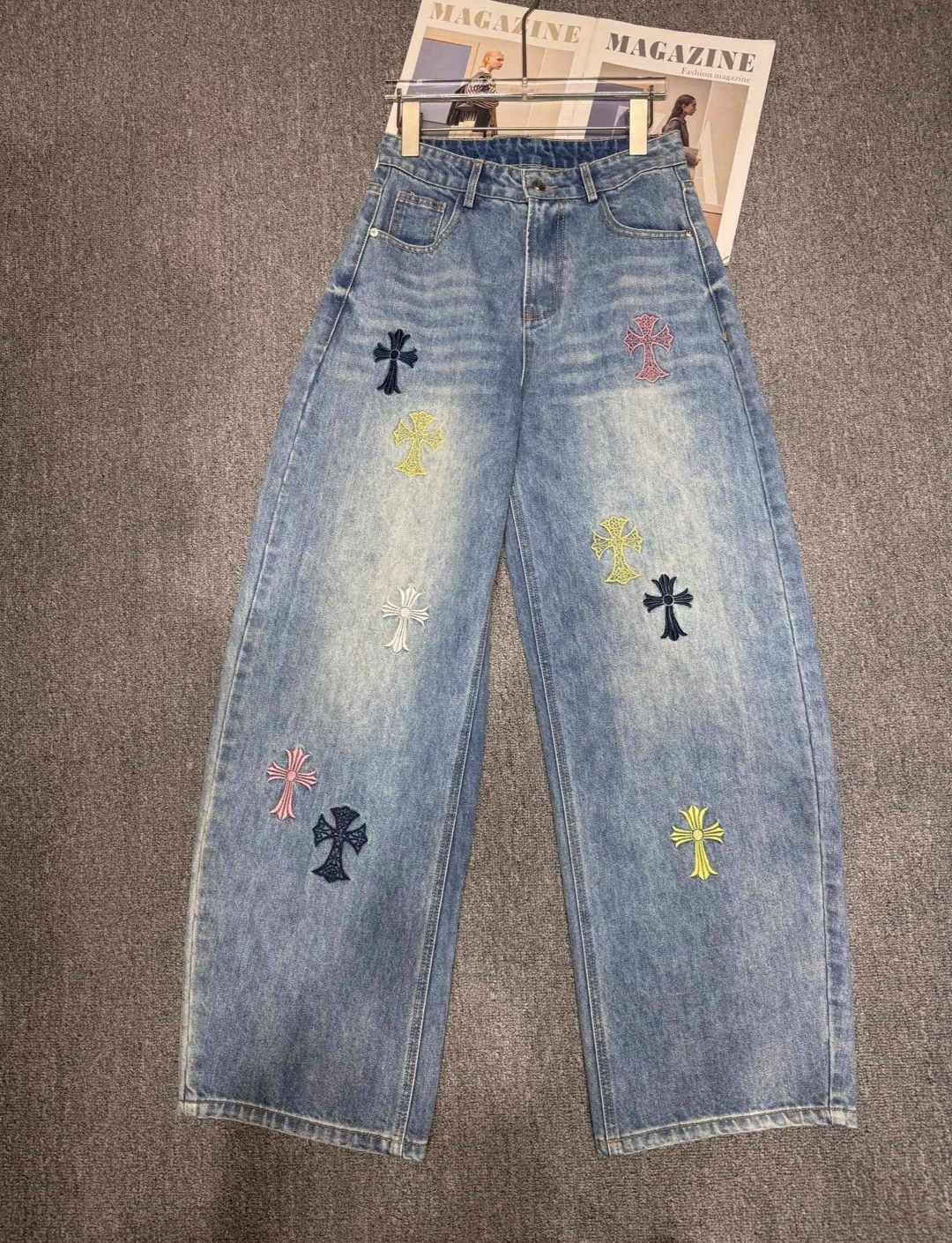 chrome hearts джинсы,джинсы с крестами,джинсы chrome hearts с крестами,chrome hearts jeans,джинсовые брюки