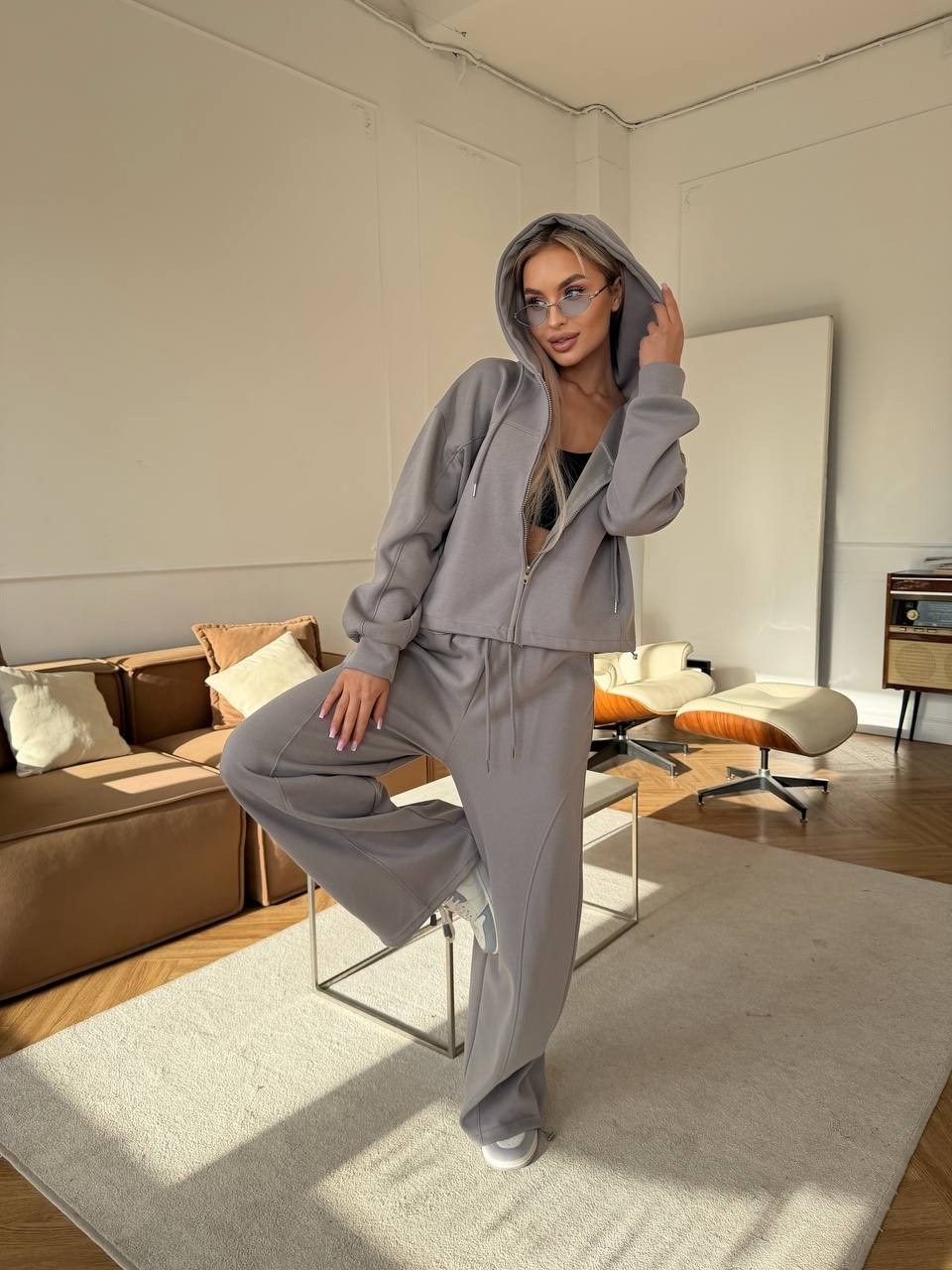 костюм спортивный женский,костюм голубой,костюм спортивный,женский костюм,костюм с капюшоном и брюками erdalis