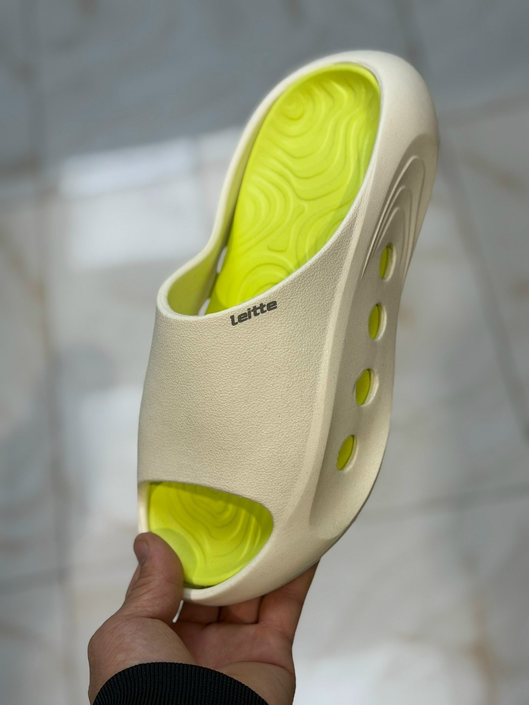 шлепанцы мужские,модные шлепанцы,шлепанцы женские,шлепанцы из эва,шлепанцы летние