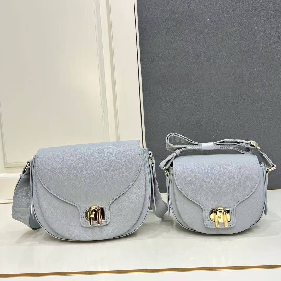 сумка,сумки для женщин,женская сумка,сумка burberry,сумочка