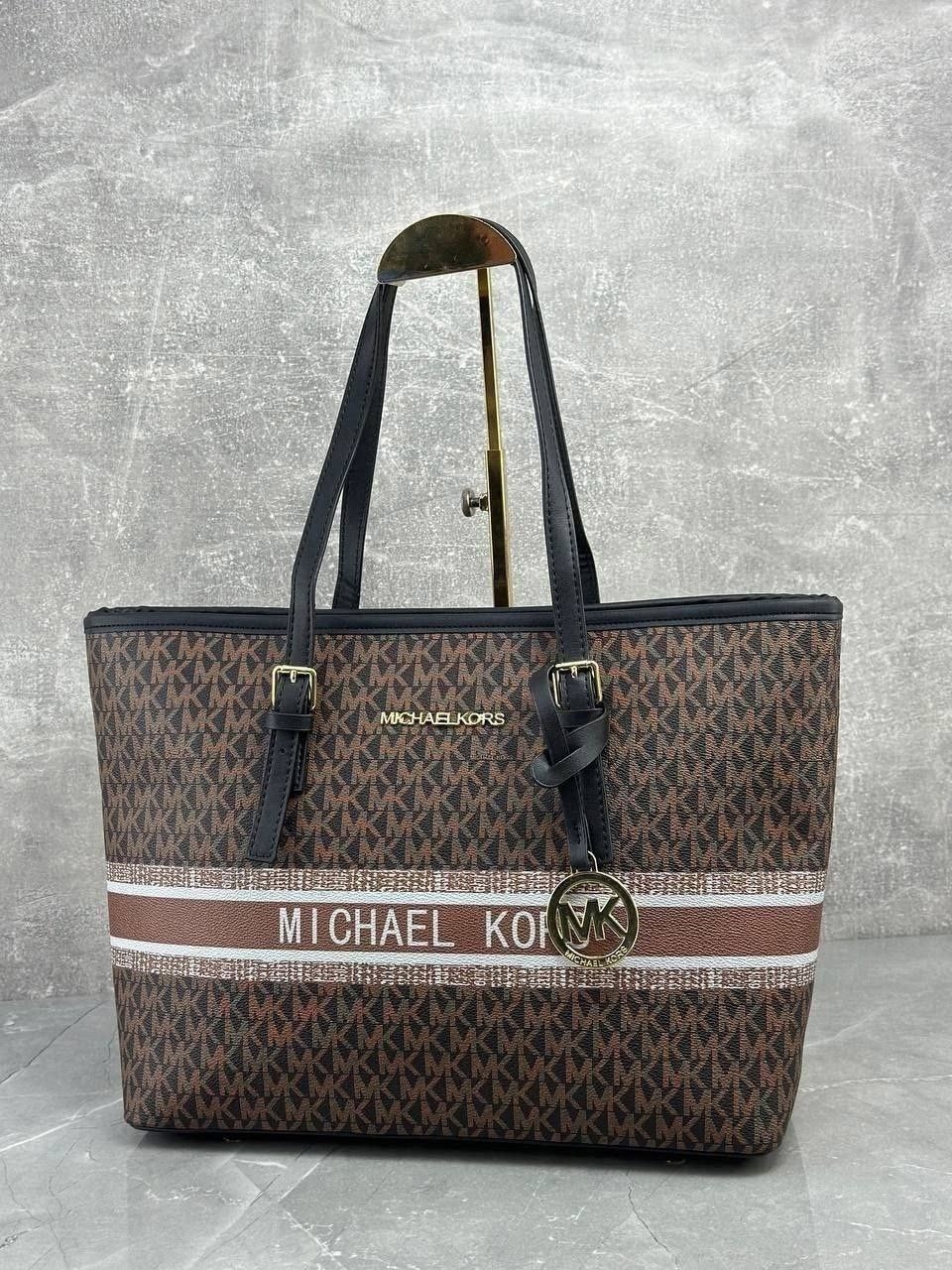 michael kors сумка шоппер,сумка шоппер майкл корс,сумка michael kors,сумки брендовая,сумка шоппер louie vuitton michael kors