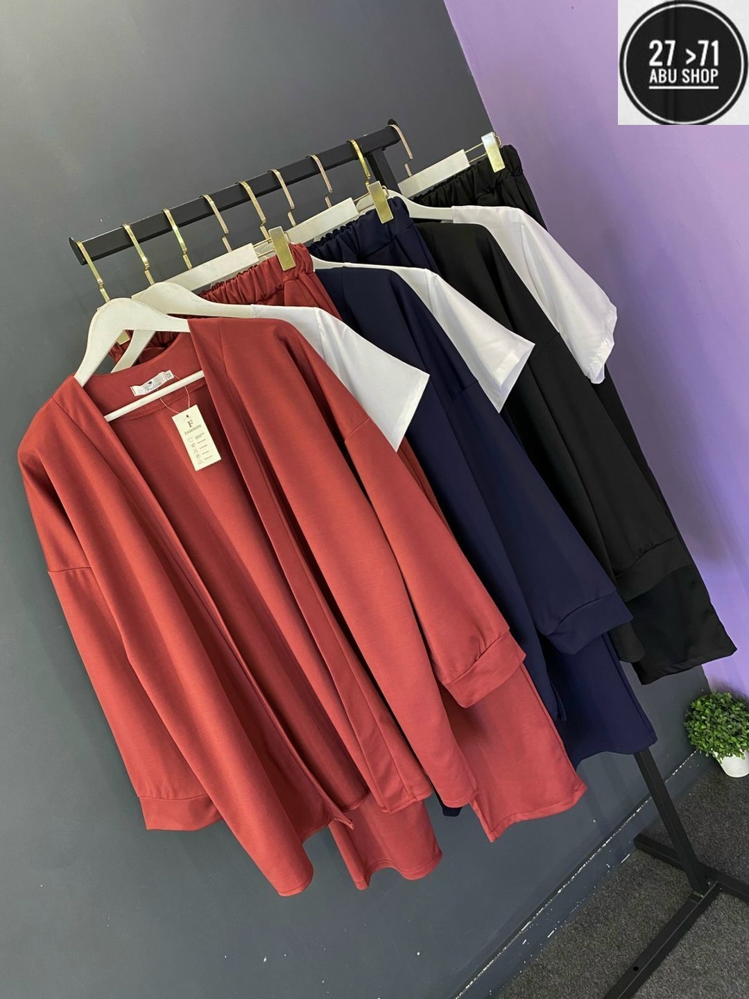 женский костюм тройка,костюм женский классический,костюм классический,женский брючный костюм двойка,женские костюмы