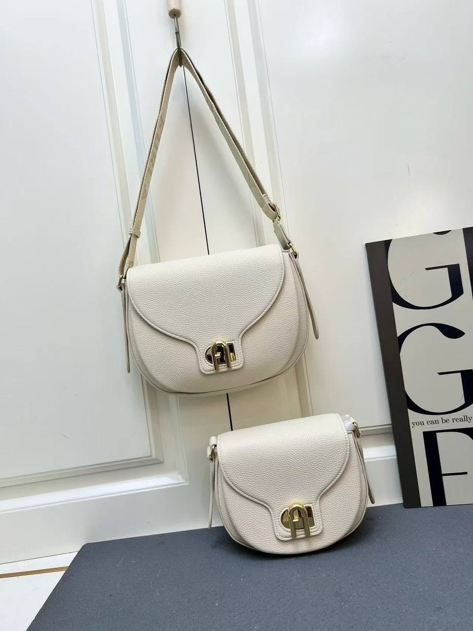 сумка,сумки для женщин,женская сумка,сумка burberry,сумочка