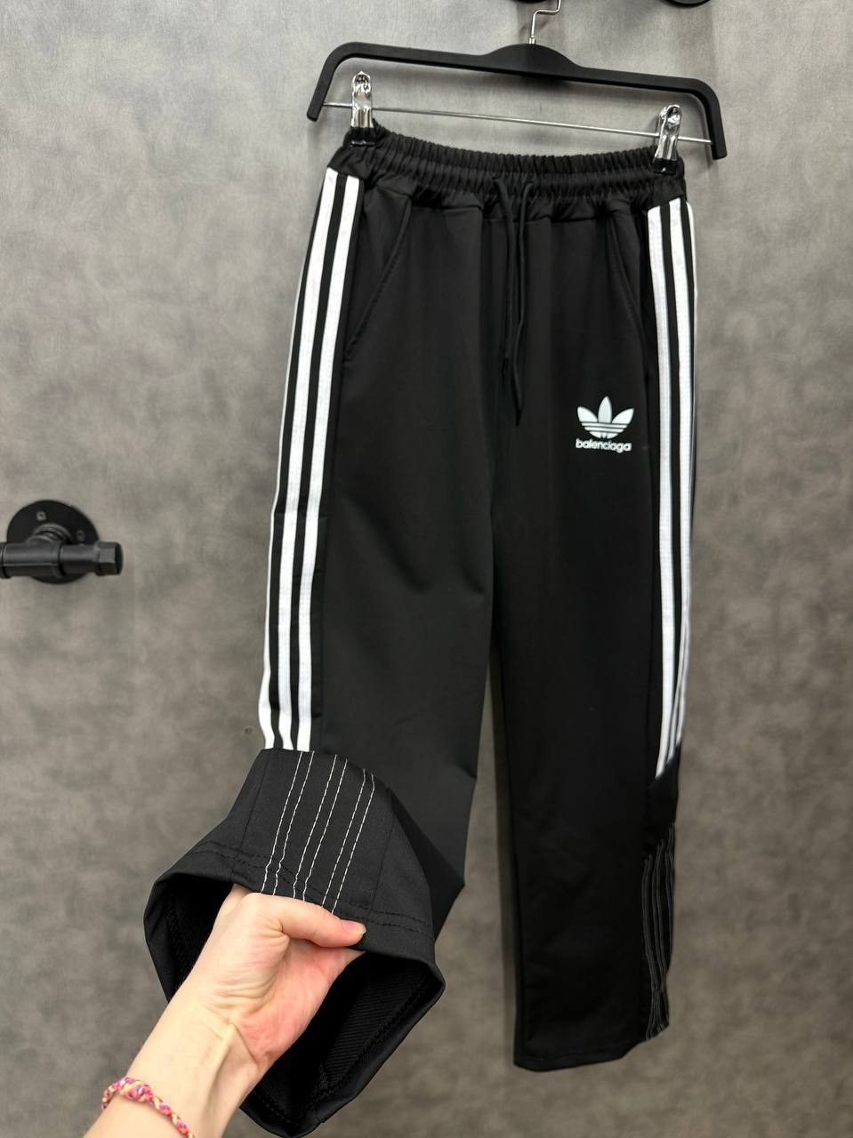 balenciaga adidas штаны,адидас штаны,adidas мужские спортивные штаны,adidas штаны,брюки спортивные adidas originals