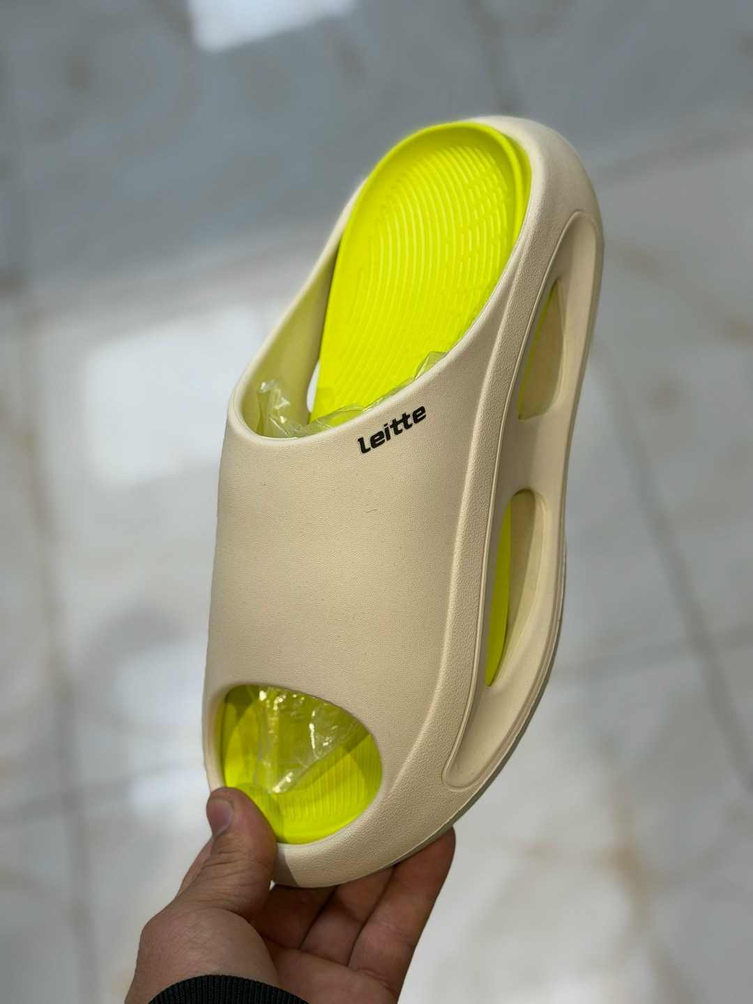 ,шлепанцы мужские,летние тапочки,пляжная ,тапочки модные