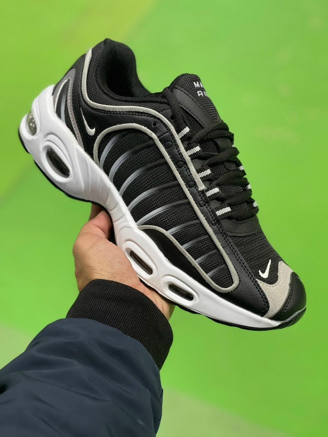кроссовки nike air max tailwind iv,кроссовки nike air max tailwind 4,кроссовки nike air max plus tn,кроссовки nike air max,nike air max tailwind iv