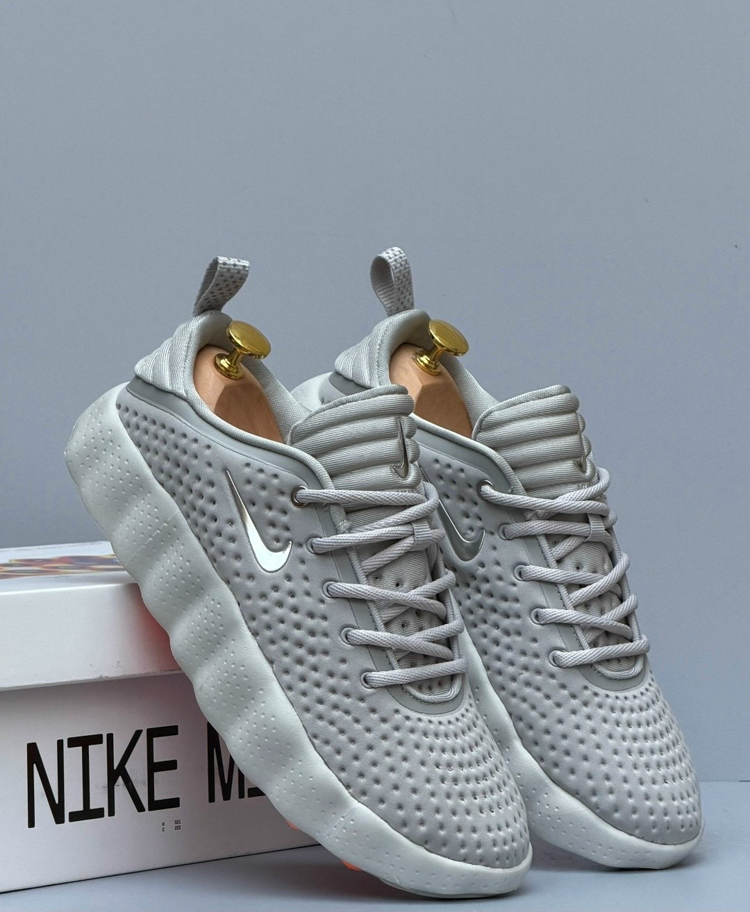 кроссовки nike,кроссовки,,оригинальные кроссовки,nike mind 002