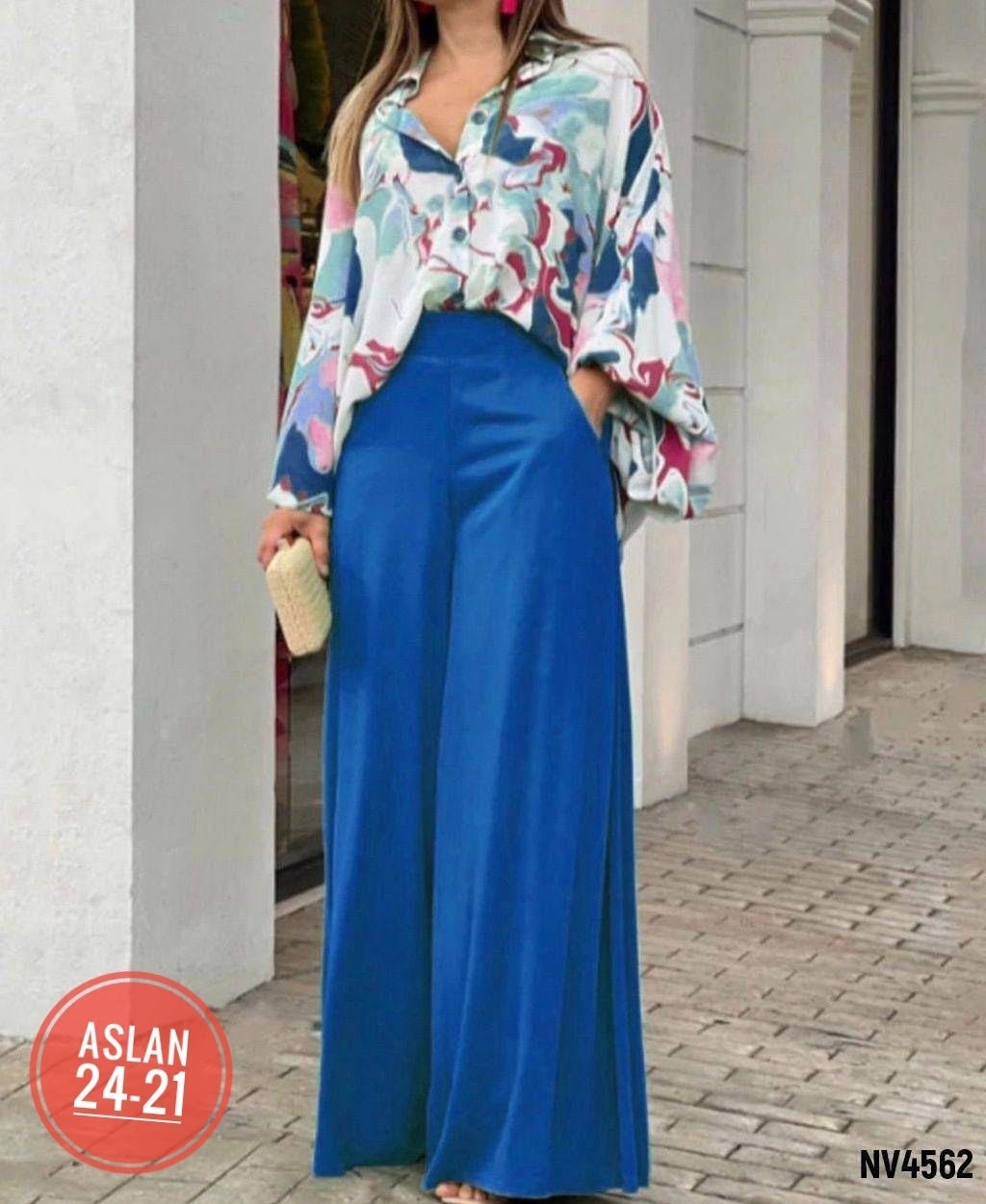 широкие брюки,стильные наряды,женские широкие брюки,брюки с широкими штанинами,повседневный костюм