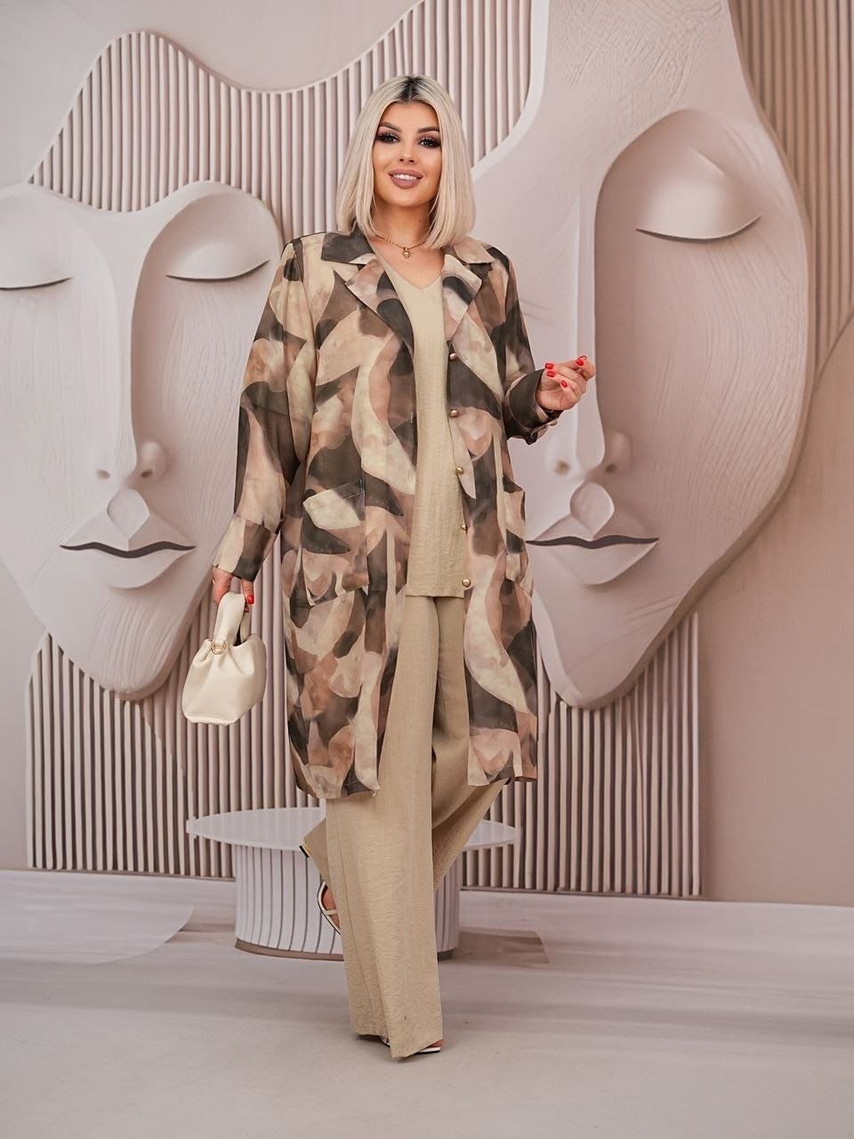 женский классический брючный костюм двойка,элегантный костюм,костюм женский брючный,женские костюмы,костюм двойка