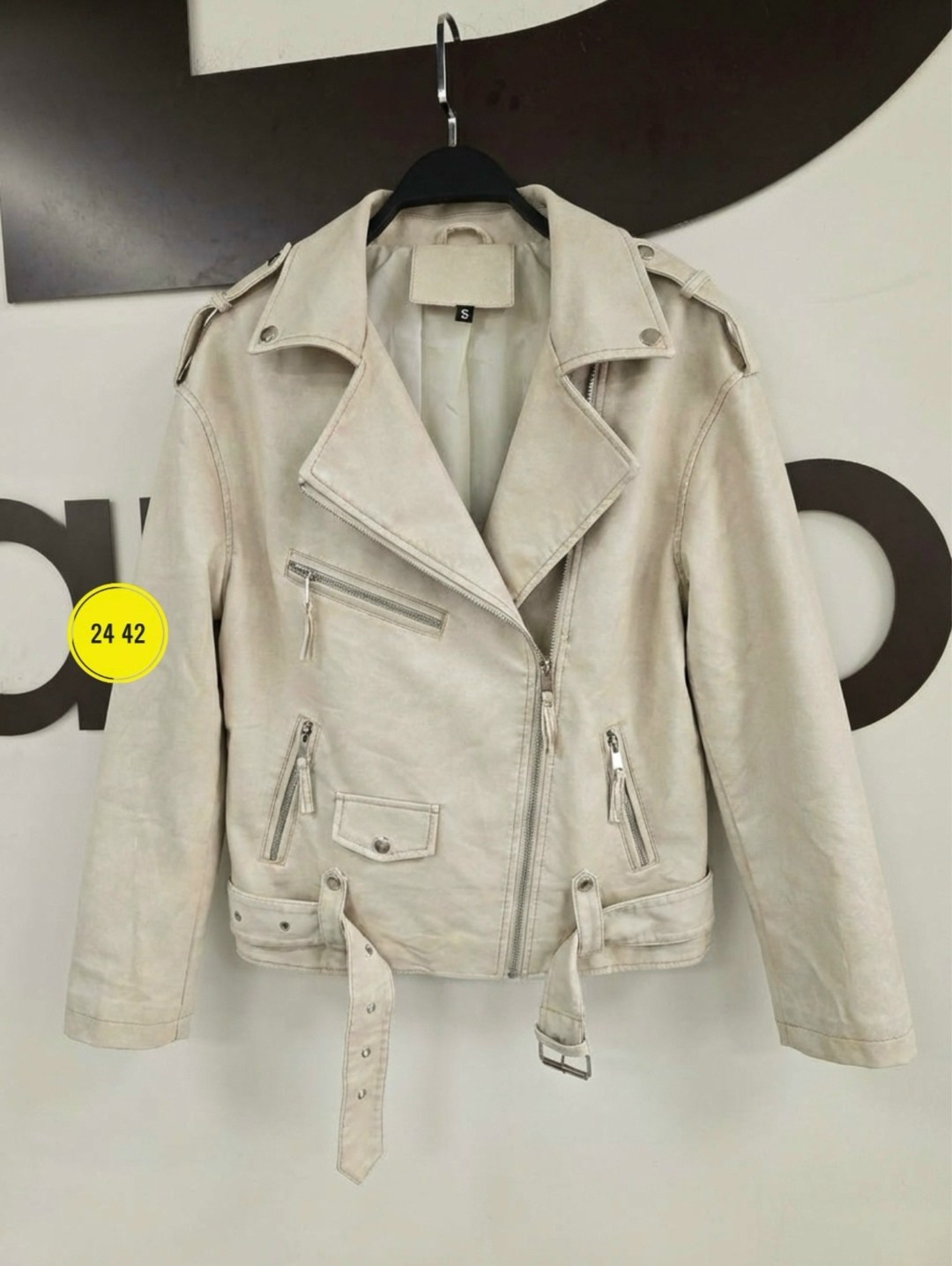 кожанка косуха женская 2026,женская кожаная куртка,кожаная куртка,замшевая куртка,женская куртка замшевая