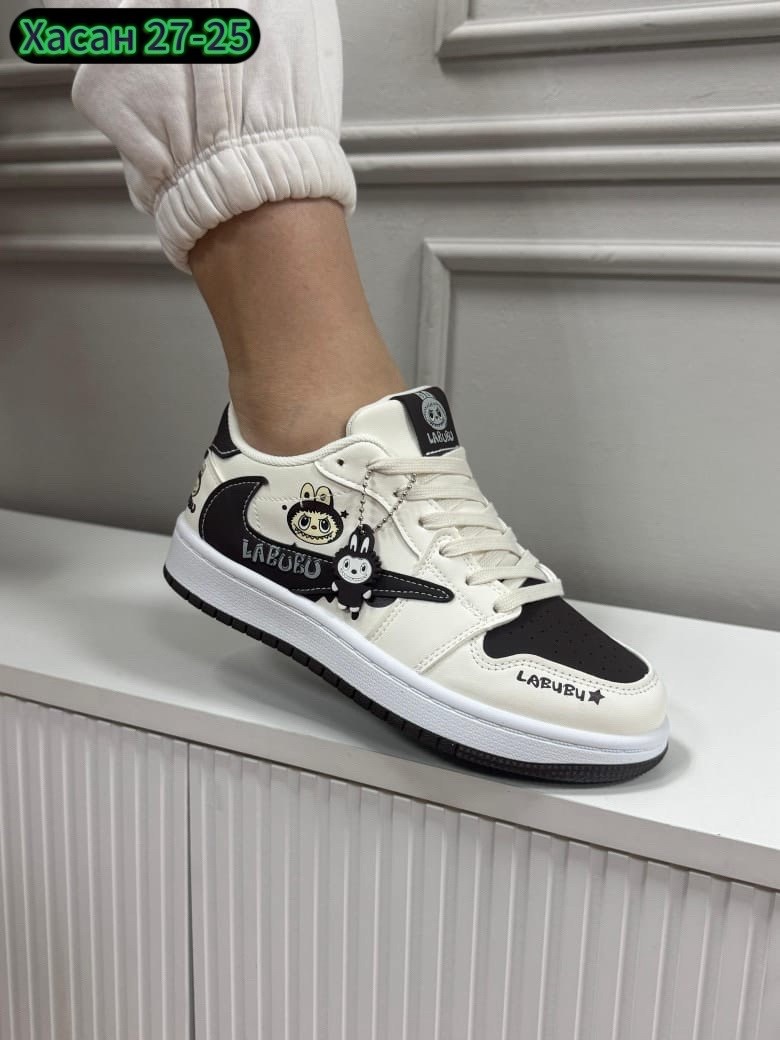 кроссовки,кроссовки женскиe,классные кроссовки,оригинальные кроссовки,стильные кроссовки