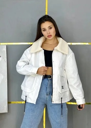 куртка стильная,женская куртка демисезонная,женская куртка,легкая куртка,куртка демисезонная