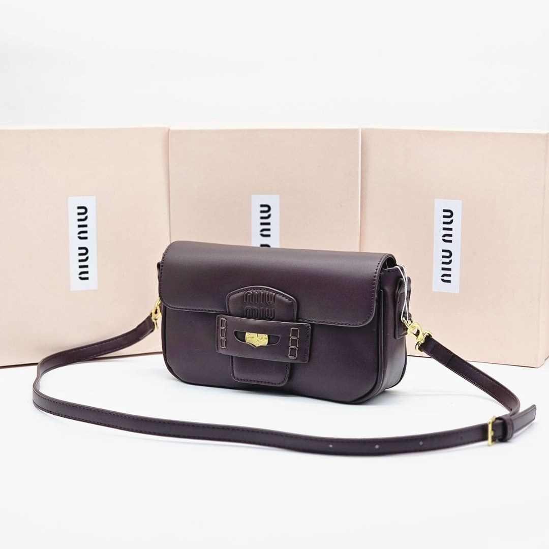 сумка женская miu miu,miu miu сумка,сумки женская,сумка,сумочка женская