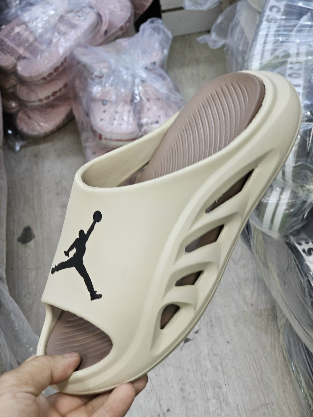 шлепки мужские,сланцы найк джордан мужские,мужские шлепанцы,шлепки air jordan,сланцы джордан мужские