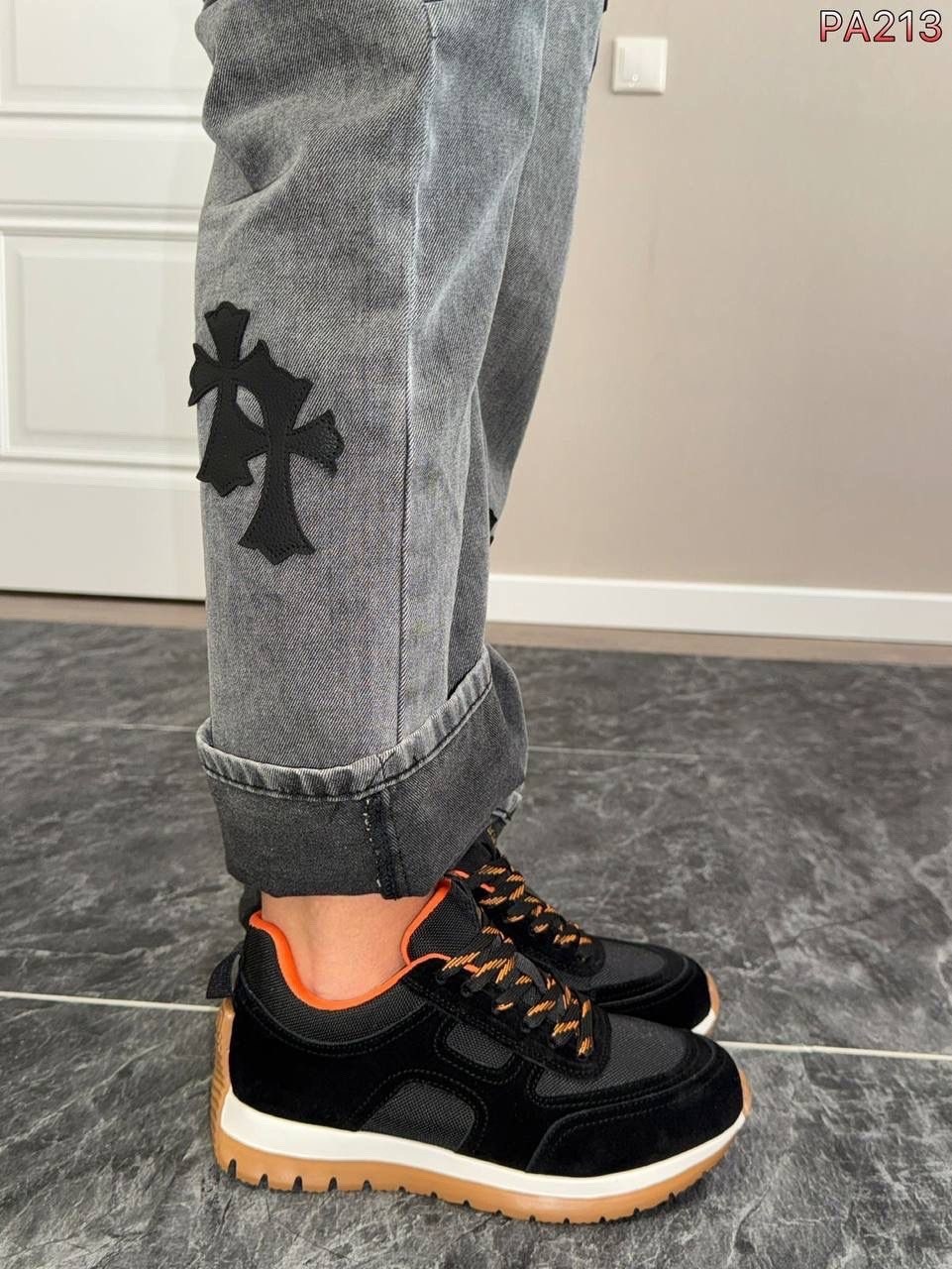 джинсы прямые широкие с крестами y2k chrome hearts,,джинсы chrome hearts,кроссовки hermes,джинсы с крестами