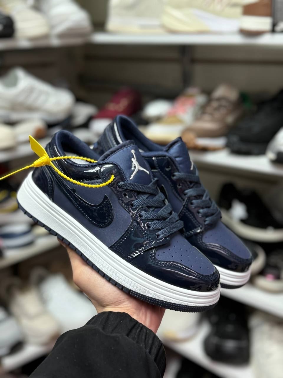 кроссовки nike air jordan 1 low,кроссовки nike air jordan 1 low se,кроссовки nike air jordan 1 low "concord",nike air jordan 1 low se concord,кроссовки nike air jordan 1 low лакированные