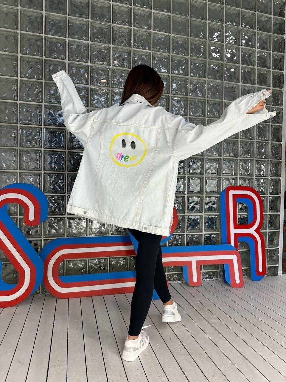 куртка джинсовая,женская джинсовая куртка,джинсовая куртка с принтом,джинсовая куртка оверсайз с принтом,джинсовка