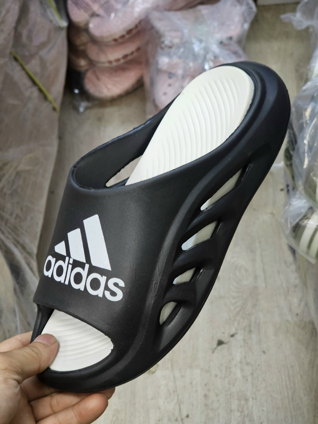 шлепанцы adidas,adidas сланцы,адидас шлепки мужские eezay,шлепки адидас,