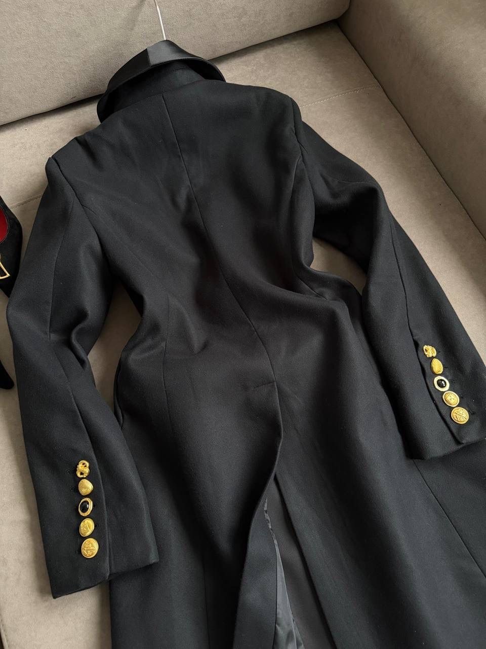 женское пальто,длинное пальто,пальто,шерстяное пальто,черное пальто