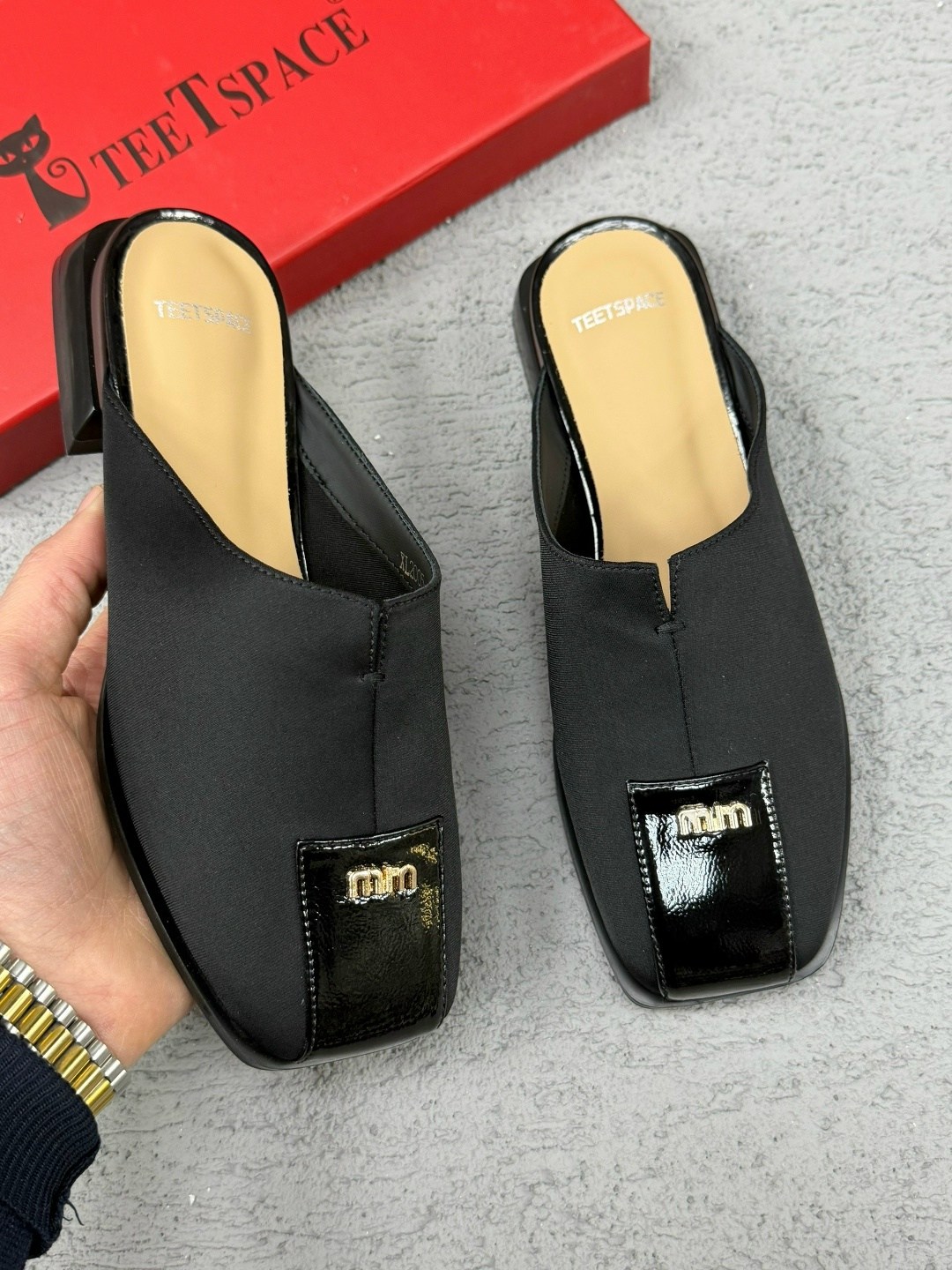 ,мюли женские,женские шлёпанцы,модные шлепанцы,тапочки модные