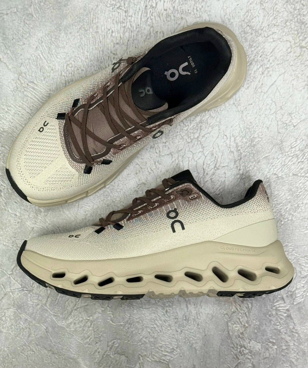 кроссовки wmns cloudtilt 'clove sand' кремовые,кроссовки,женские кроссовки,спортивная ,оригинальные кроссовки