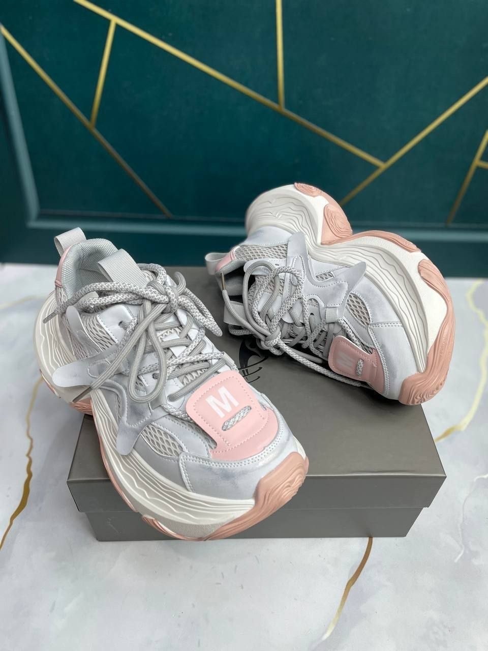 женские массивные кроссовки,женские кроссовки,модные кроссовки на платформе,модные кроссовки,кроссовки