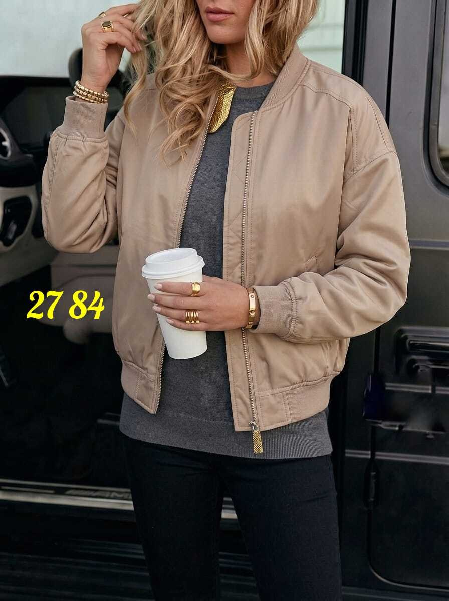 женская кожаная куртка,куртка кожаная,куртка бомбер кожаная,кожаная куртка бомбер женская,куртка женская