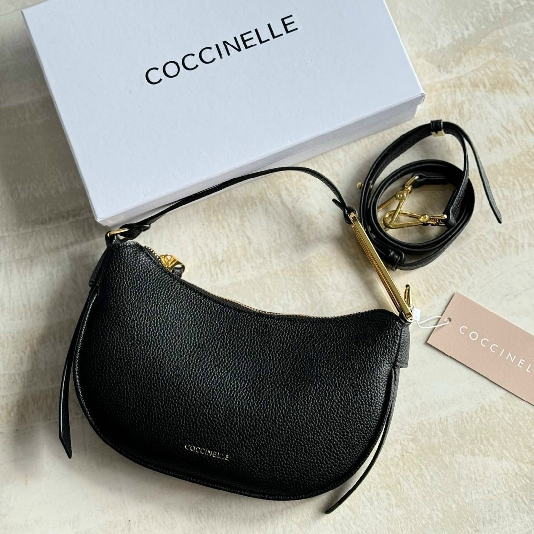 сумка coccinelle,женская сумка coccinelle,сумка coccinelle натуральная кожа,сумка через плечо coccinelle c-easy small цвет noir,женская сумка