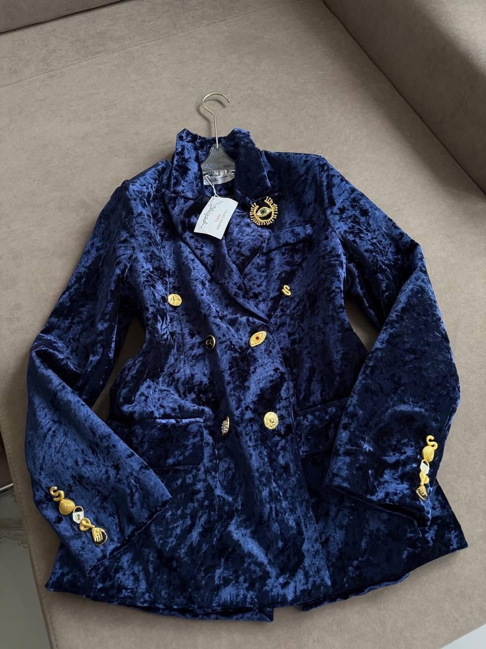 бархатный пиджак balmain,бархатный пиджак,пиджак бархатный balmain мужской,двубортный бархатный пиджак мужской,velvet blazer balmain