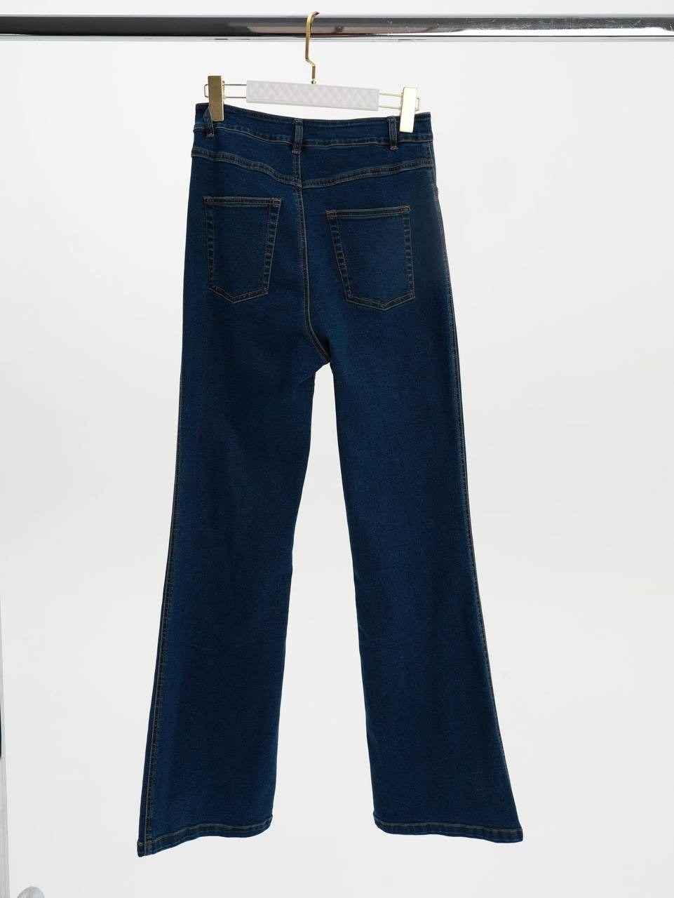 джинсовые брюки,джинсы широкие,модные джинсы,женские джинсы,расклешенные джинсы