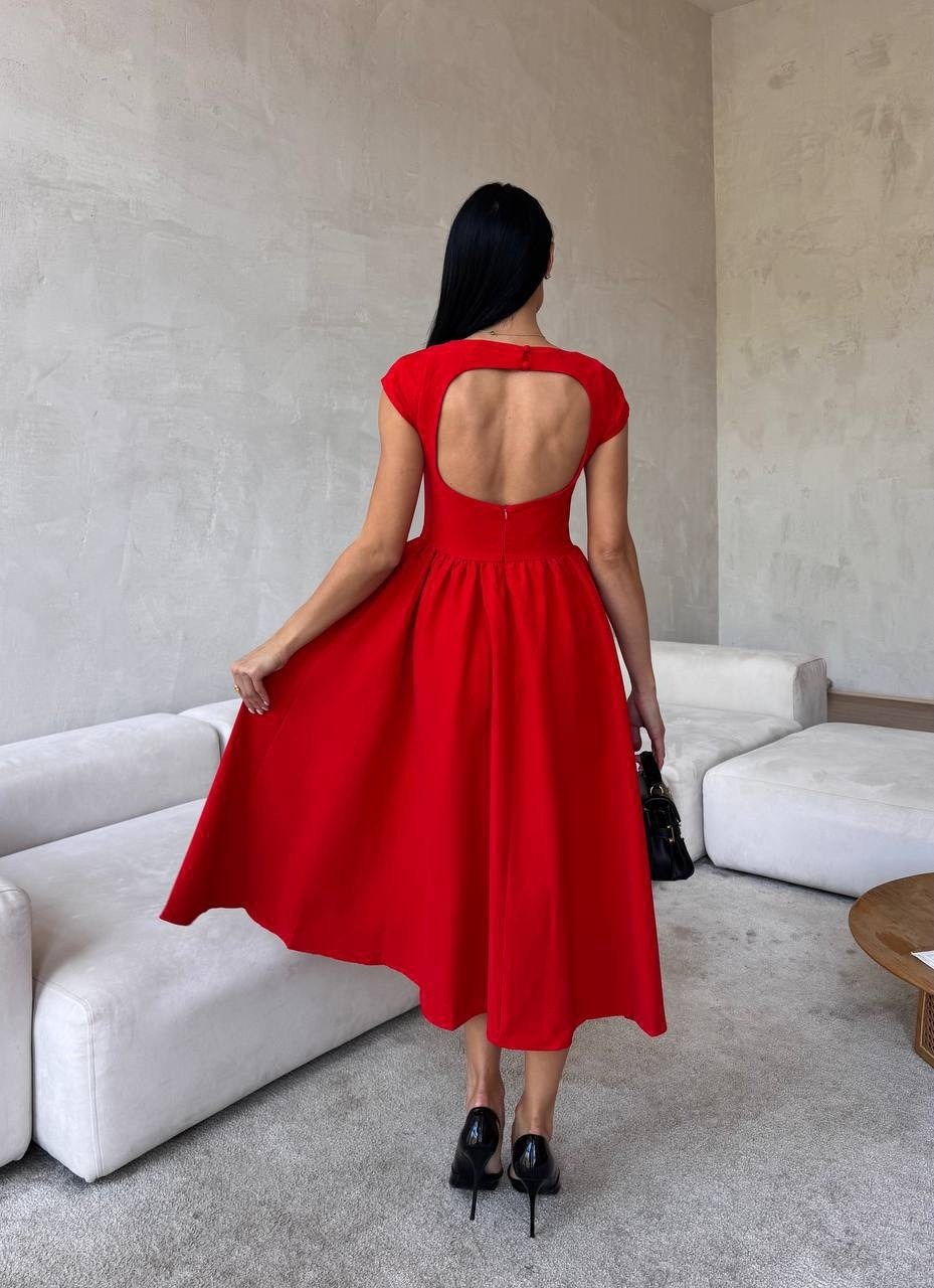 приталенное платье,платье миди,платье,платье вечернее,атласное платье