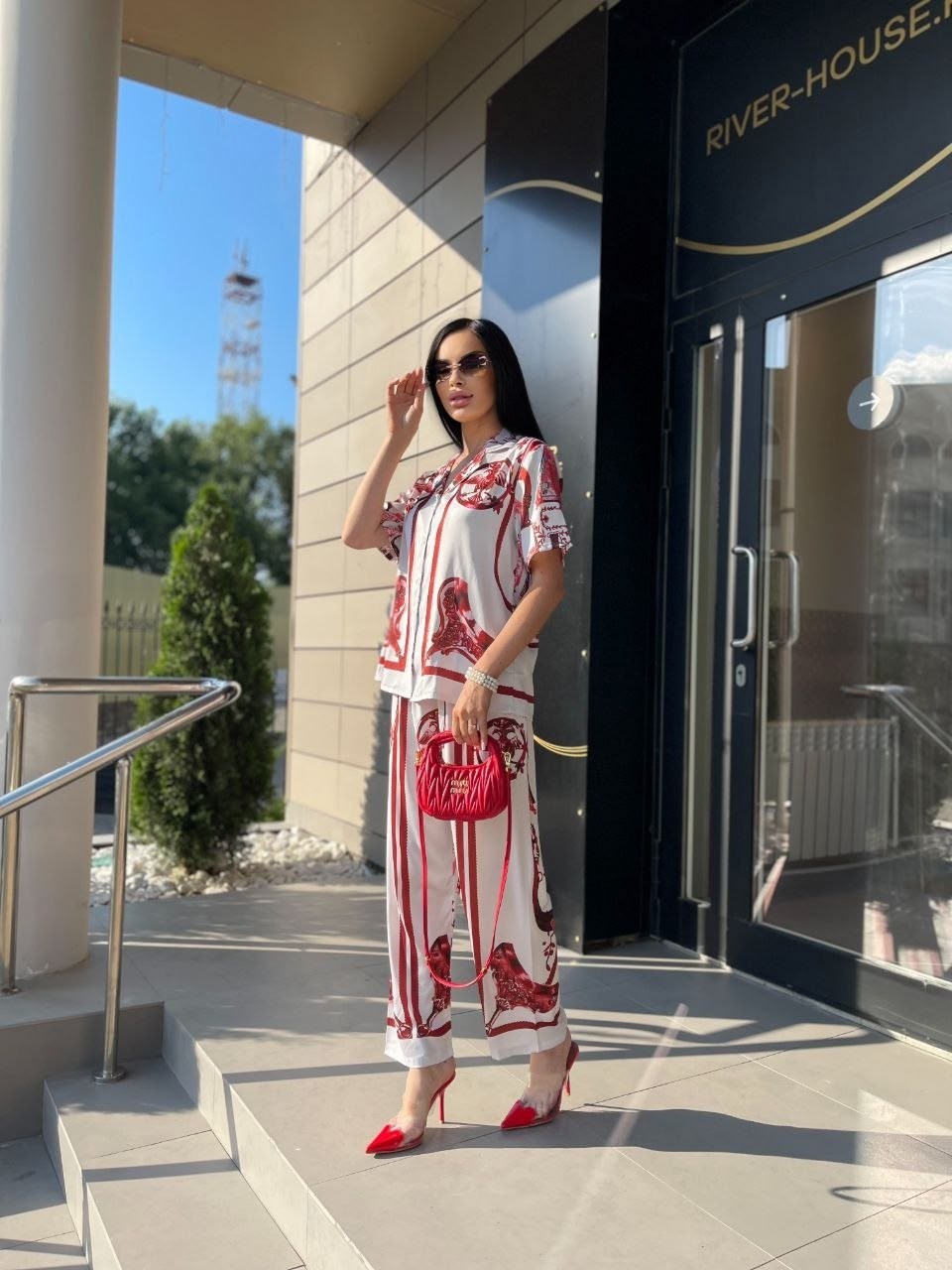 костюм с принтом,костюм,женские костюмы,женской одежды