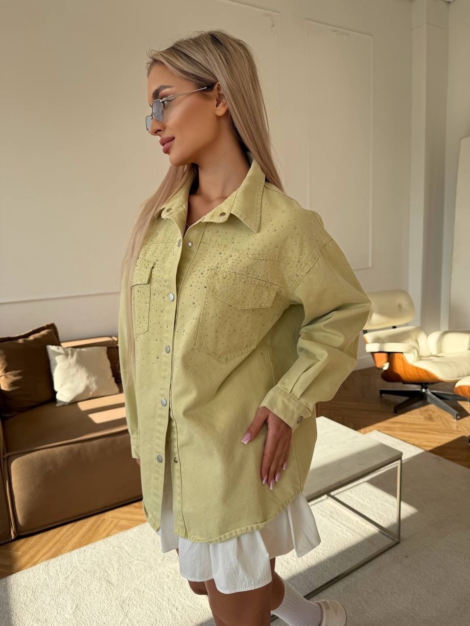 рубашка джинсовая,рубашка джинсовая оверсайз,джинсовая куртка,женская джинсовая рубашка оверсайз,джинсовая женская рубашка