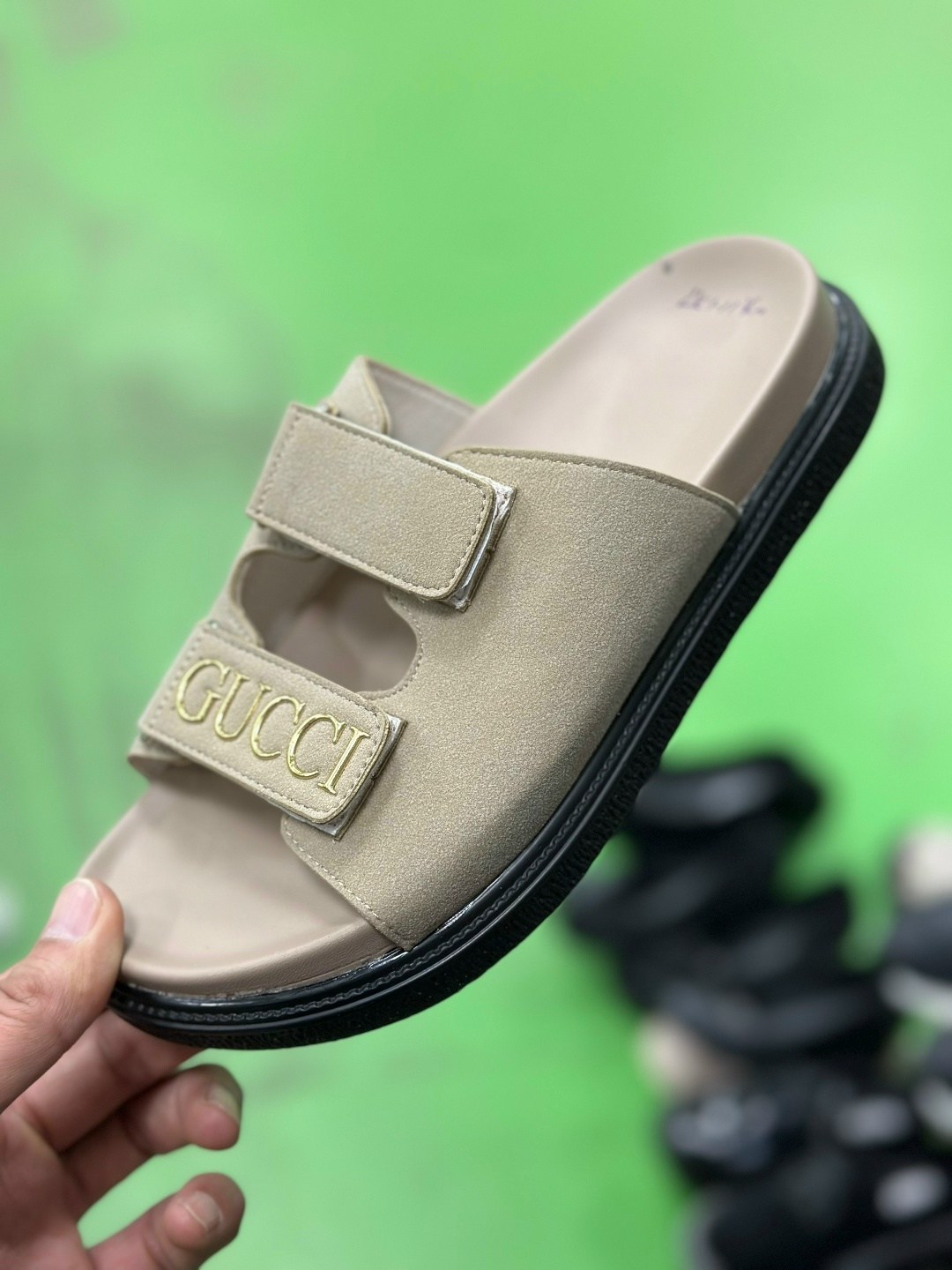 шлепанцы gucci,шлепки гуччи мужские,шлепанцы женские,,тапочки модные