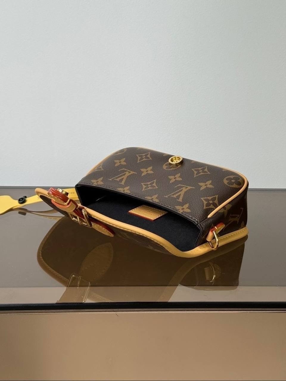 louis vuitton сумка на плечо,сумкa louis vuitton,женская сумка louis vuitton,луи виттон сумка через плечо женская,сумка луи виттон diane