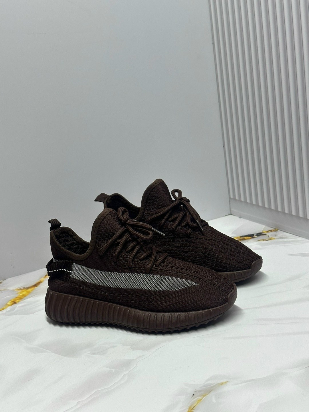 кроссовки adidas yeezy boost 350,adidas yeezy boost 350 v 2,кроссовки adidas yeezy boost,adidas yeezy boost 350 v2 cinder reflective,adidas yeezy 350