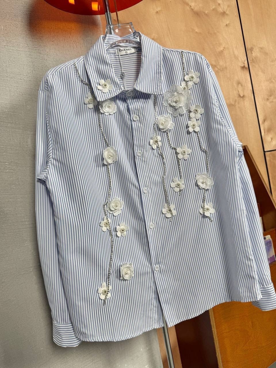 джинсы женские,женские широкие джинсы,джинсы модные,голубые джинсы,джинсы брюки