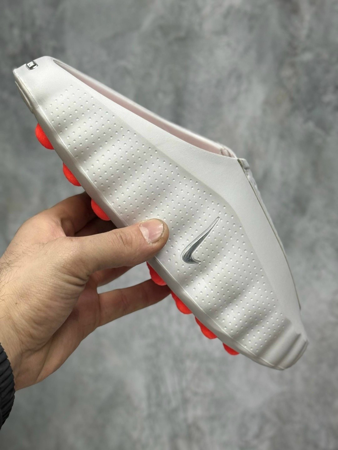 тапки модные,кроссовки,кроссовки nike,nike mind 001,кроссовки тапки