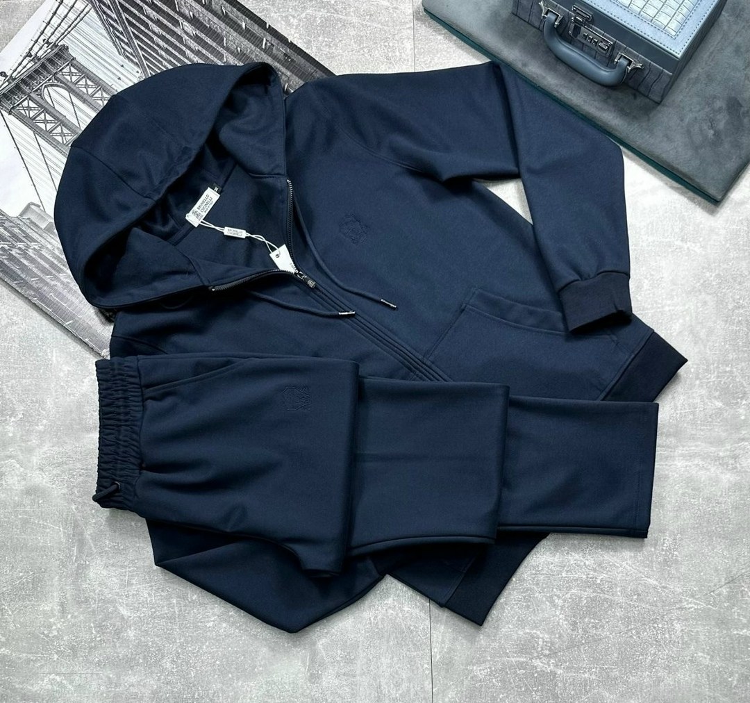 спортивный костюм brunello cucinelli,спортивный костюм loro piana,костюм спортивный,кашемировый костюм loro piana,спортивный костюм dior