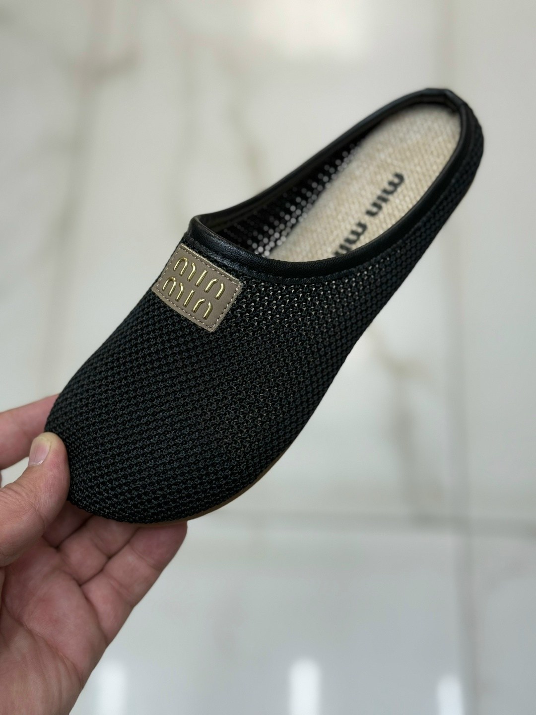 ,мужские тапочки,тапочки женские,сабо женские,тапки мужские